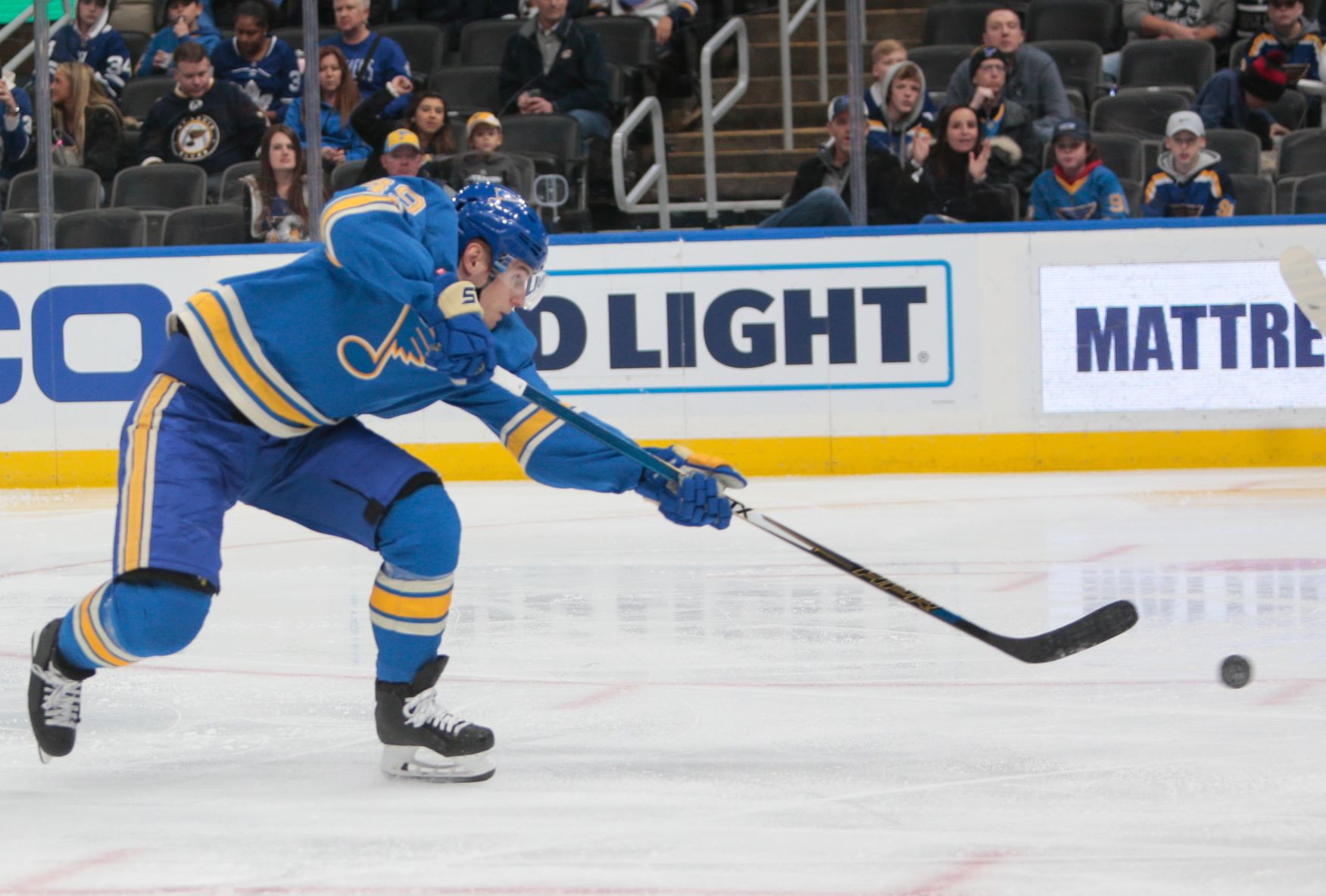 Blues take on Maple Leafs